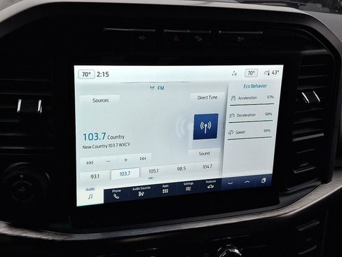 Used 2022 Ford F150 Lariat image 15