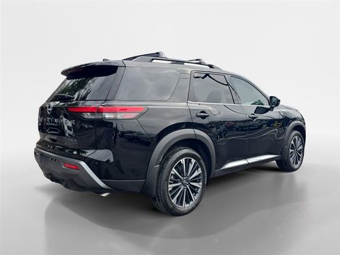 New 2026 Nissan Pathfinder Platinum w/ Cargo Package AWD/4WD image 5