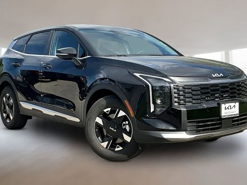 New 2026 Kia Sportage LX AWD/4WD image 2