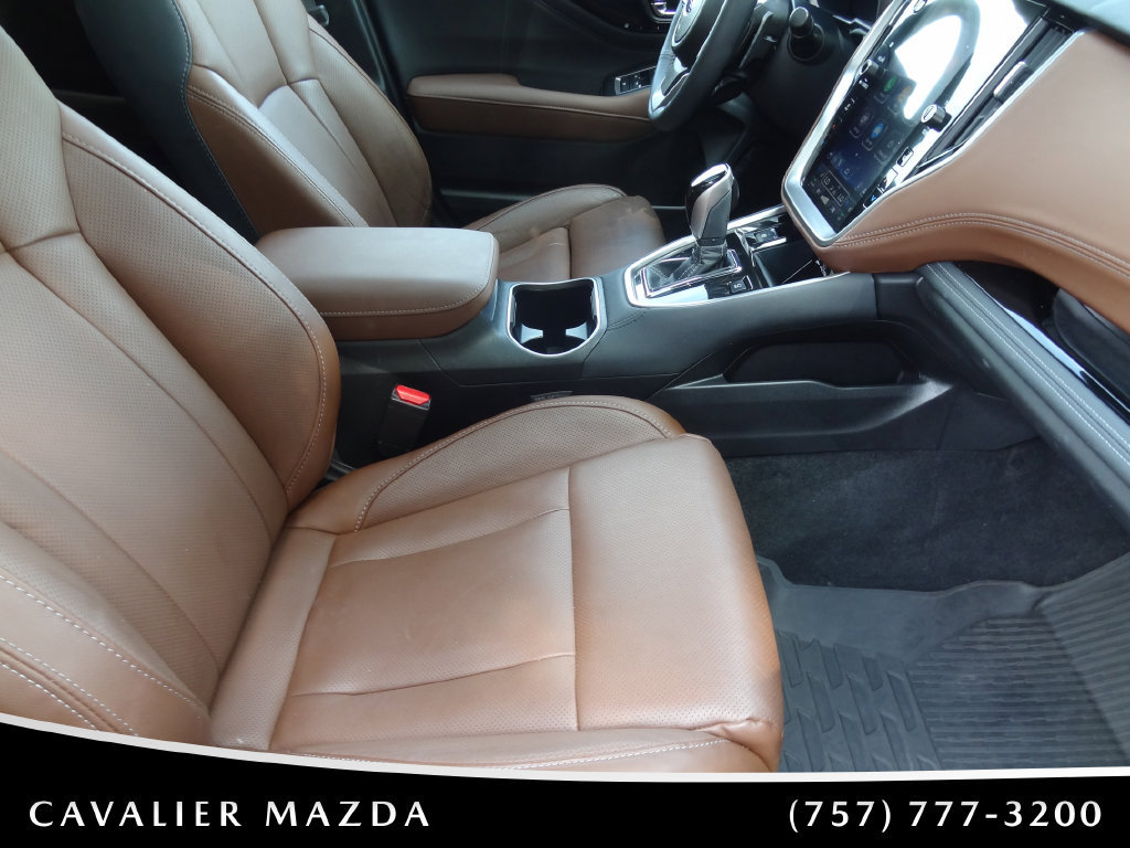 Used 2025 Subaru Outback Touring XT AWD/4WD image 19