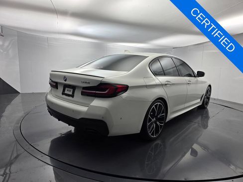 Used 2023 BMW 540i w/ M Sport Package RWD image 4
