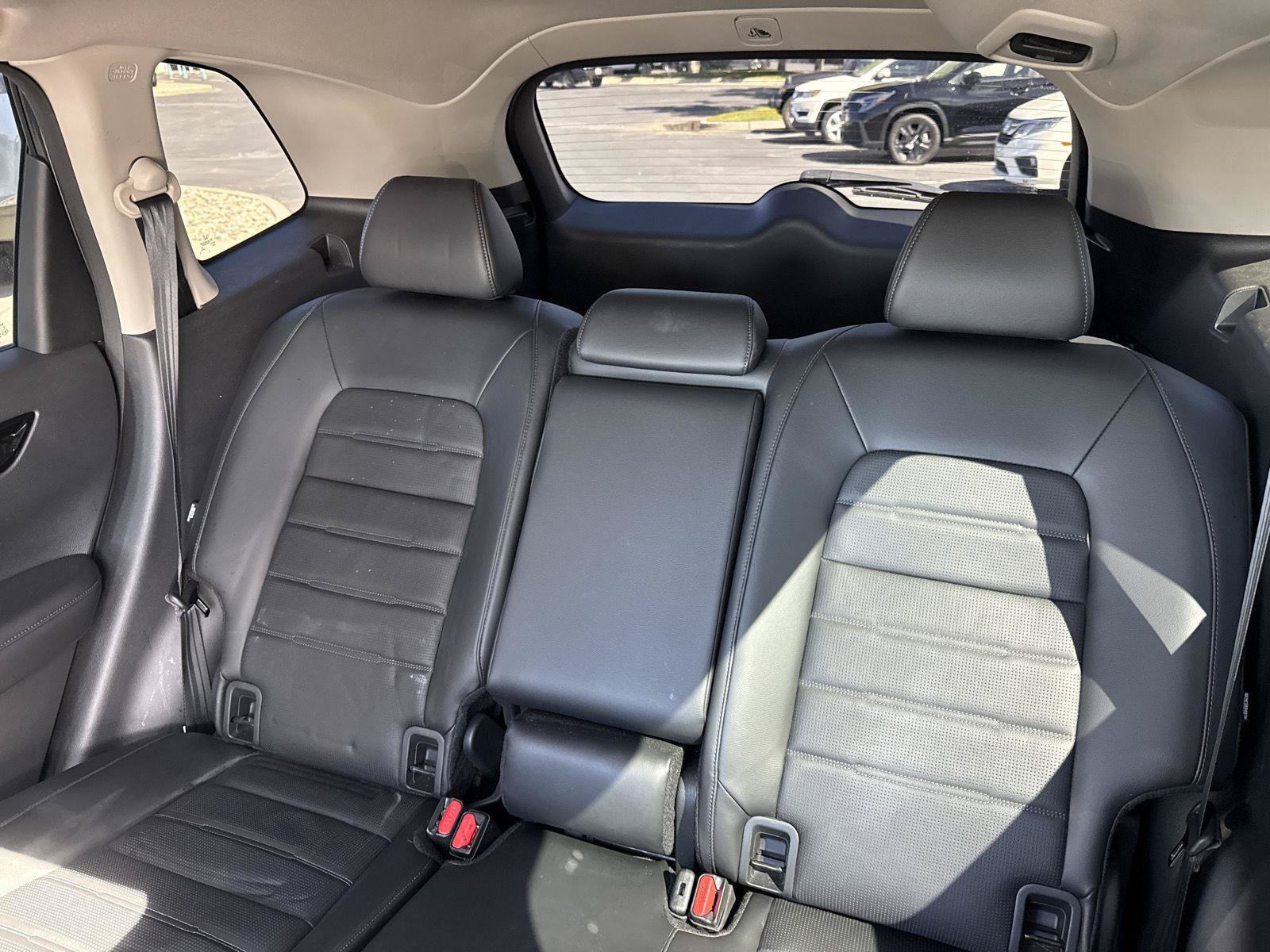 Used 2024 Honda CR-V EX-L image 16
