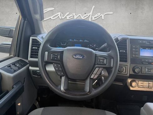 Certified 2022 Ford F250 XL w/ STX Appearance Package image 21