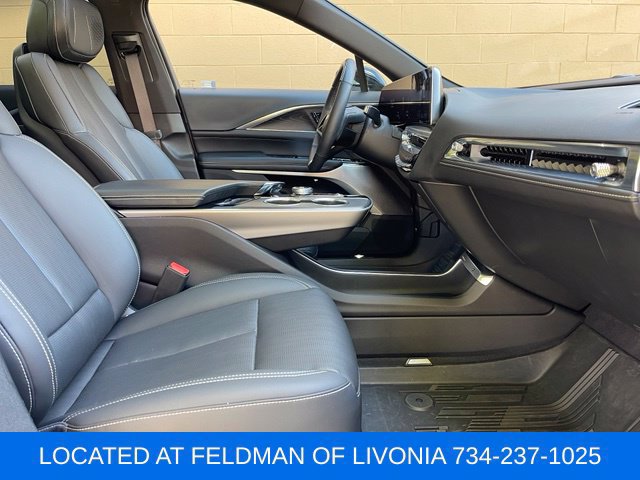 Certified 2024 Cadillac Lyriq Luxury w/ LPO, Floor Liner Package AWD/4WD image 32