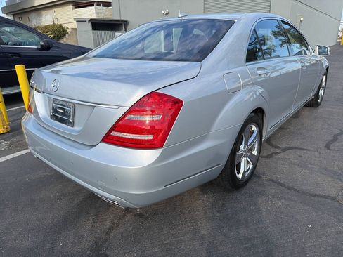 Used 2012 Mercedes-Benz S 550 image 4