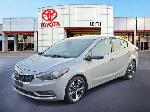 Used 2016 Kia Forte EX w/ EX Premium Package image 1