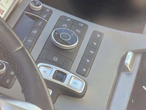 Used 2022 Hyundai Palisade Calligraphy image 10