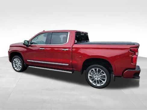 Used 2024 Chevrolet Silverado 1500 High Country AWD/4WD image 11