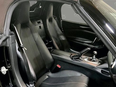 Used 2019 MAZDA MX-5 Miata Grand Touring w/ GT-S Package image 14