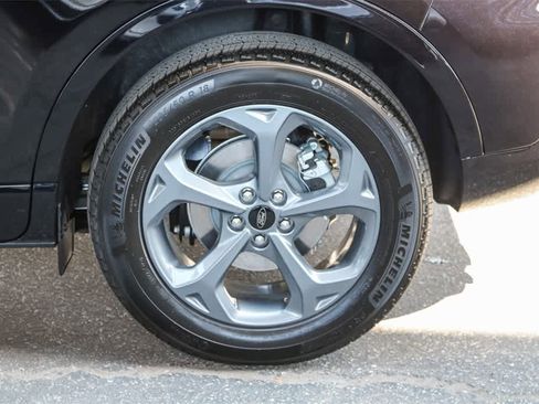 New 2024 Ford Escape ST-Line w/ Equipment Group 301A image 11