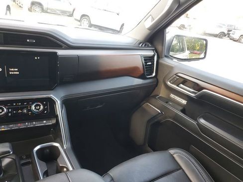 Used 2024 GMC Sierra 1500 Denali w/ Denali Reserve Package AWD/4WD image 15