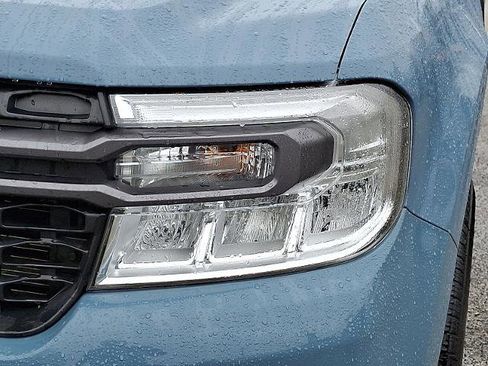 Certified 2022 Ford Maverick XLT w/ XLT Luxury Package image 9