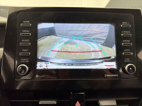 Used 2024 Toyota Camry SE w/ Convenience Package image 17