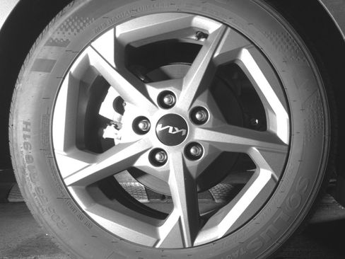 Used 2025 Kia K4 FWD image 15