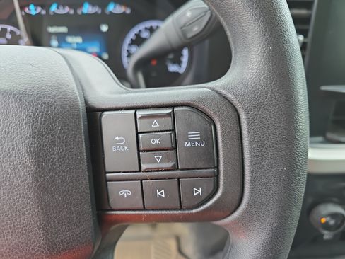 Used 2023 Ford F350 XLT w/ Snow Plow Prep Package AWD/4WD image 21