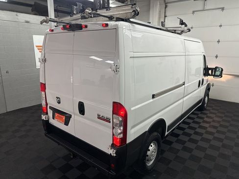 Used 2021 RAM ProMaster 2500 FWD image 9