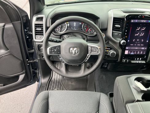 New 2026 RAM 1500 Big Horn AWD/4WD image 14