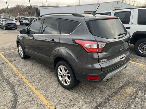 Used 2018 Ford Escape SEL image 7