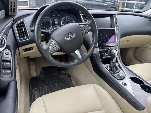 Used 2017 INFINITI Q50 Premium w/ 2.0T Premium Plus Package image 8