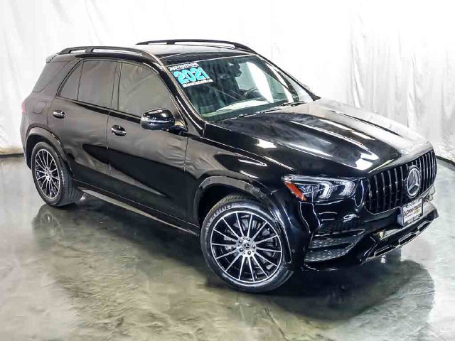 Used 2021 Mercedes-Benz GLE 450 4MATIC w/ AMG Line Exterior image 6