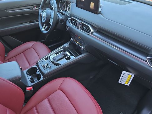 New 2025 MAZDA CX-5 Carbon Edition image 16