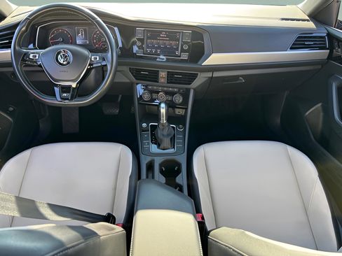 Used 2019 Volkswagen Jetta R-Line image 35