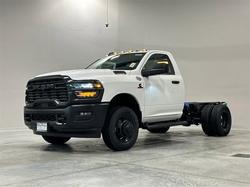 New 2026 RAM 3500 Tradesman image 2