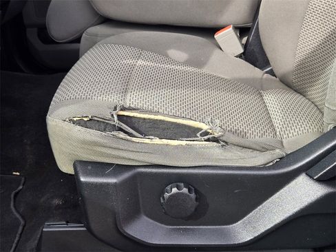 Used 2018 Ford F250 XLT w/ FX4 Off-Road Package image 22