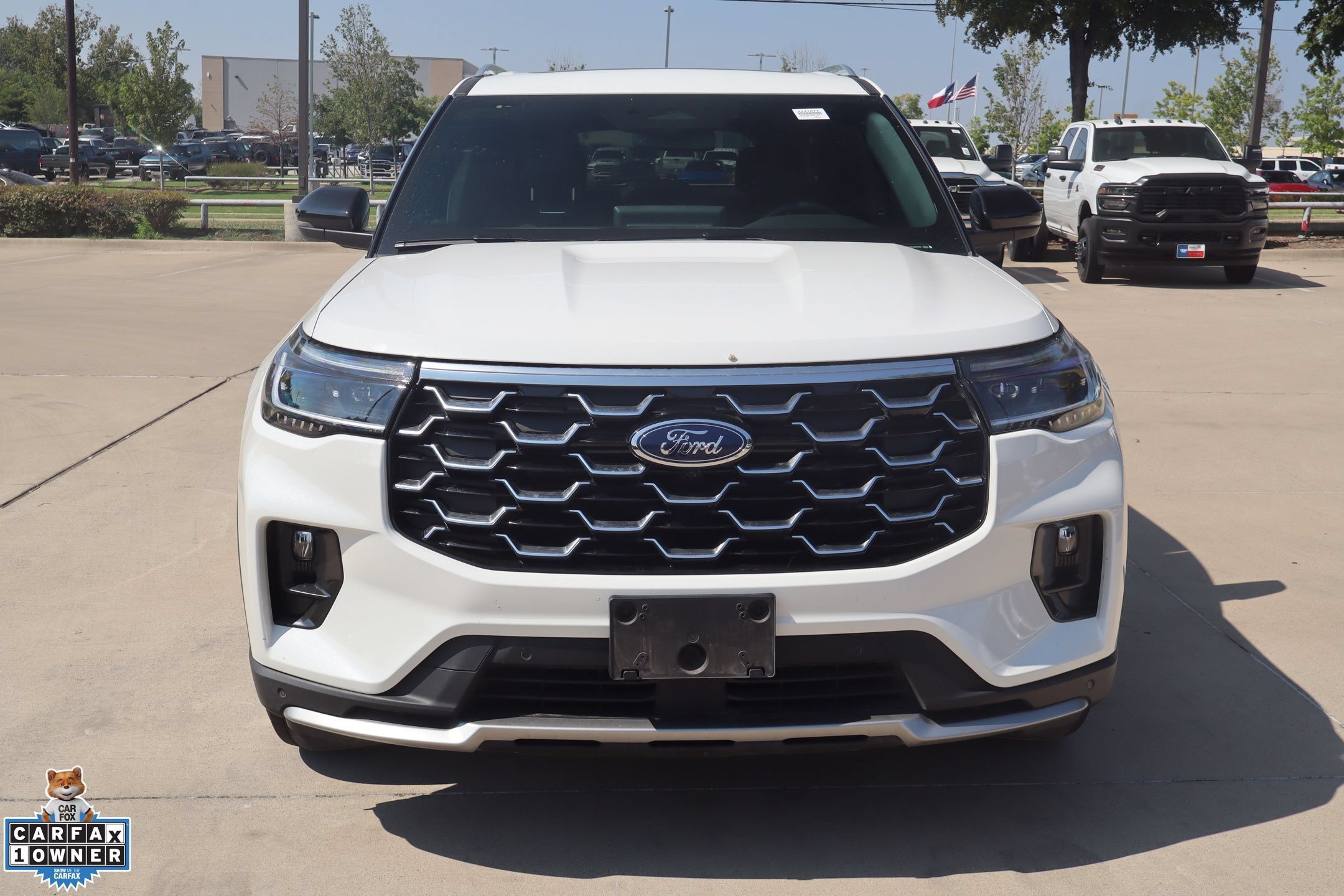Certified 2025 Ford Explorer Platinum RWD image 10