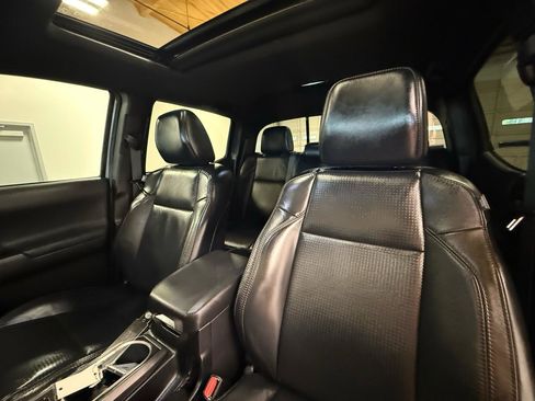 Used 2021 Toyota Tacoma TRD Off-Road w/ TRD Premium Off Road Package image 15