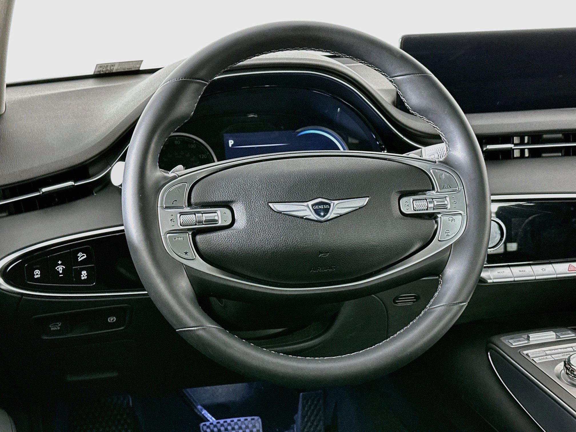 Used 2024 Genesis GV70 2.5T w/ Select Package AWD/4WD image 18