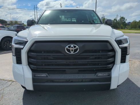 Used 2024 Toyota Tundra SR5 image 9