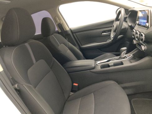Used 2025 Nissan Sentra SV FWD image 21