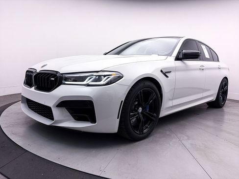 Used 2023 BMW M5 w/ Executive Package image 16