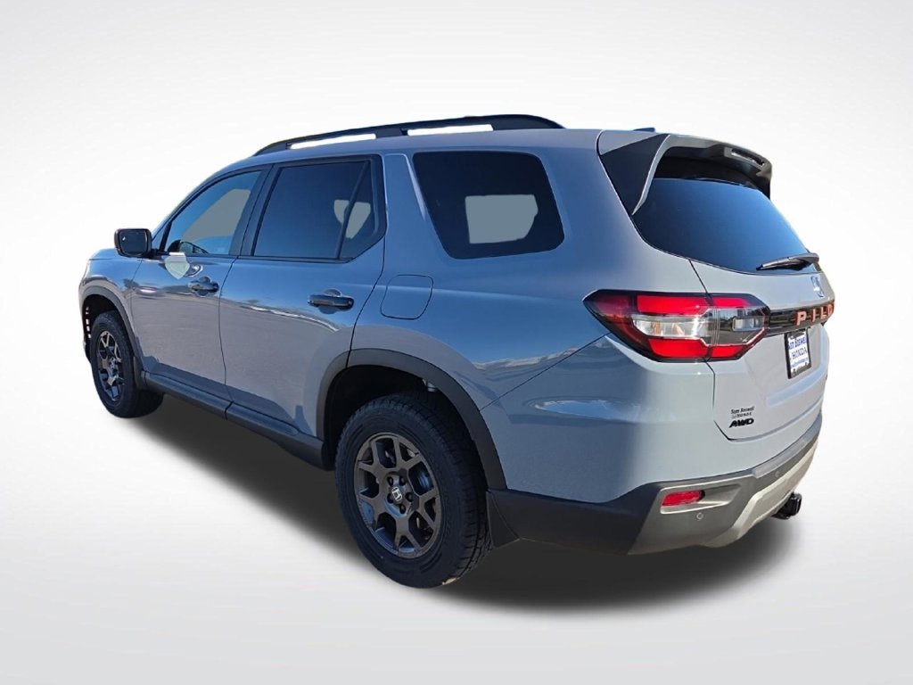 New 2026 Honda Pilot TrailSport image 6
