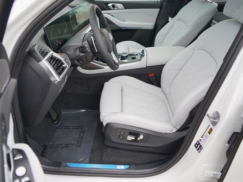 New 2027 BMW X7 xDrive40i AWD/4WD image 9