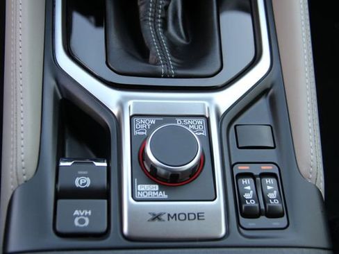 Certified 2023 Subaru Forester Limited image 29