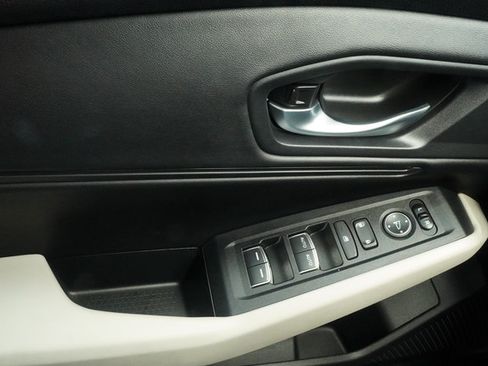 Used 2025 Honda Accord SE image 19