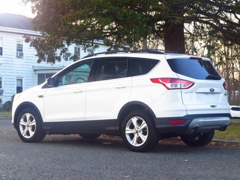 Used 2013 Ford Escape SE image 3