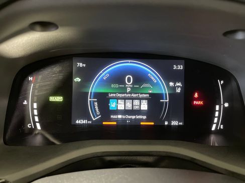 Used 2025 Toyota Camry LE FWD image 18