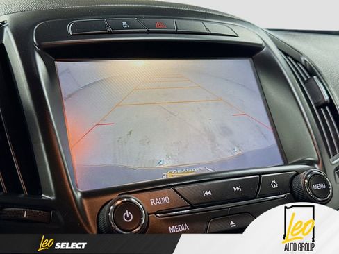 Used 2016 Buick Regal AWD image 13