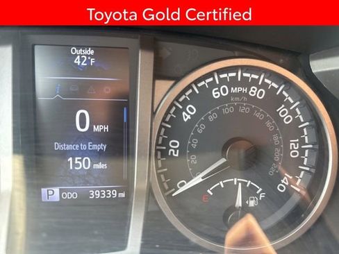 Certified 2021 Toyota Tacoma SR5 image 17
