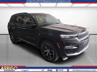 New 2025 Jeep Grand Cherokee Summit video 1