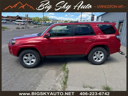 Used 2020 Toyota 4Runner SR5 Premium w/ Moonroof Package AWD/4WD image 4