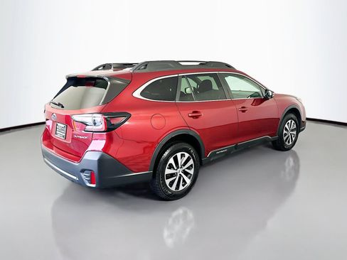 Used 2022 Subaru Outback Premium AWD/4WD image 7