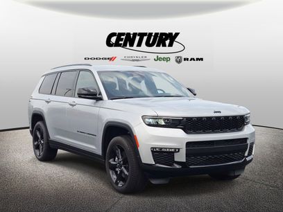 Used 2024 Jeep Grand Cherokee L Limited w/ Black Appearance Package