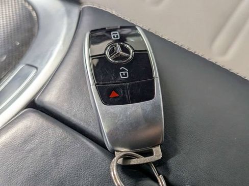 Used 2021 Mercedes-Benz G 550 w/ G Manufaktur Interior Package image 23
