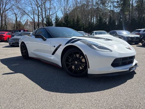 Used 2015 Chevrolet Corvette Stingray Coupe w/ 2LT Preferred Equipment Group image 4