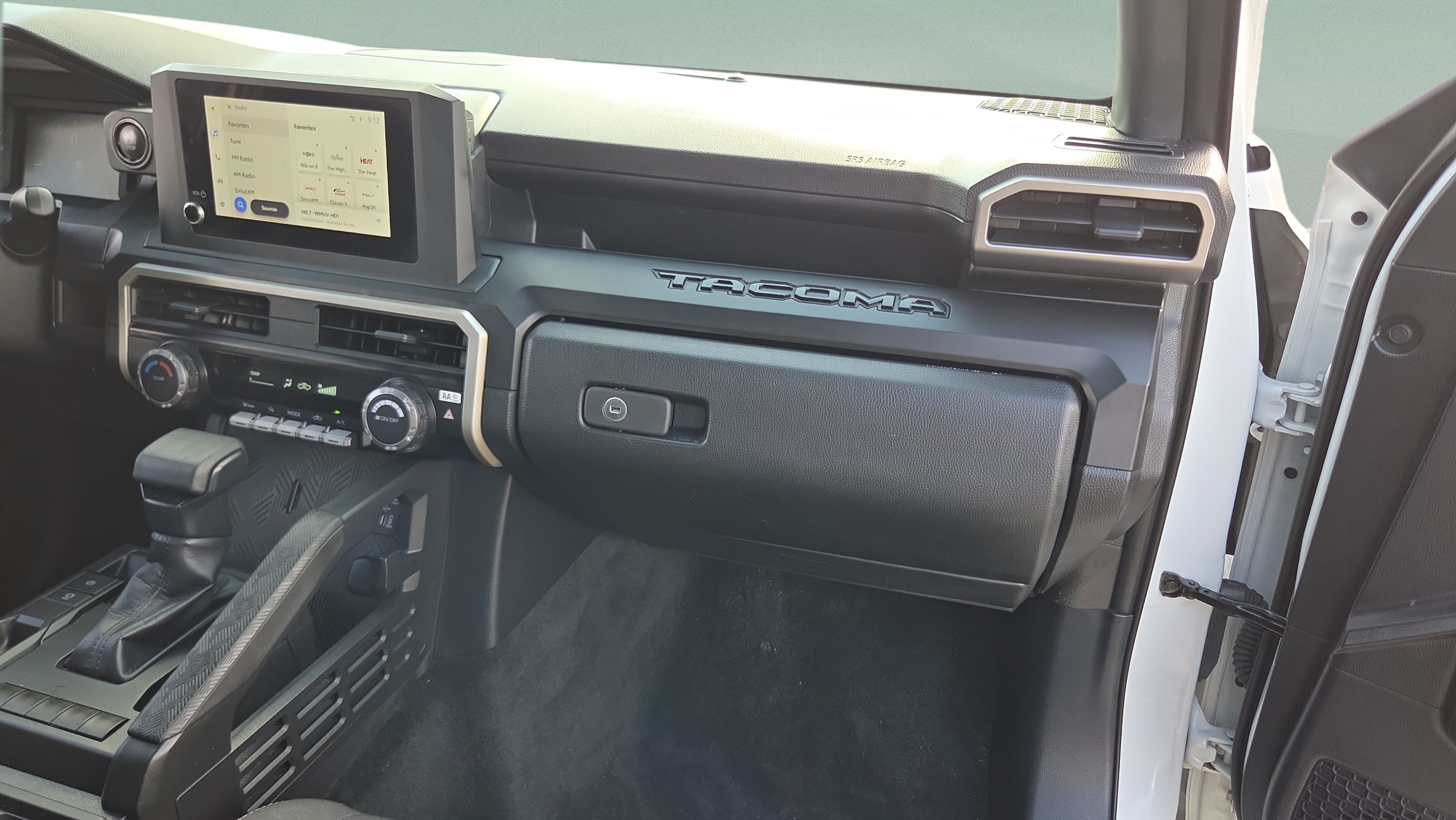 Used 2024 Toyota Tacoma SR RWD image 16