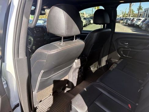 Certified 2021 Nissan Titan PRO-4X w/ Pro-4x Convenience Package image 17